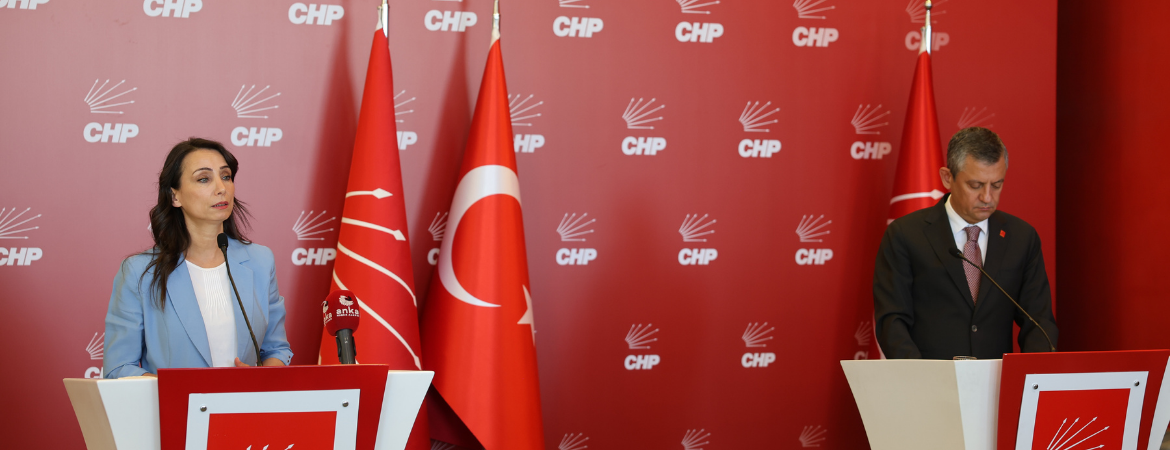 Partimizden CHP’ye dayanışma ziyareti: Mesele yolsuzluksa bir komisyon kurulsun iktidar partisi de dahil bütün belediyeleri incelesin