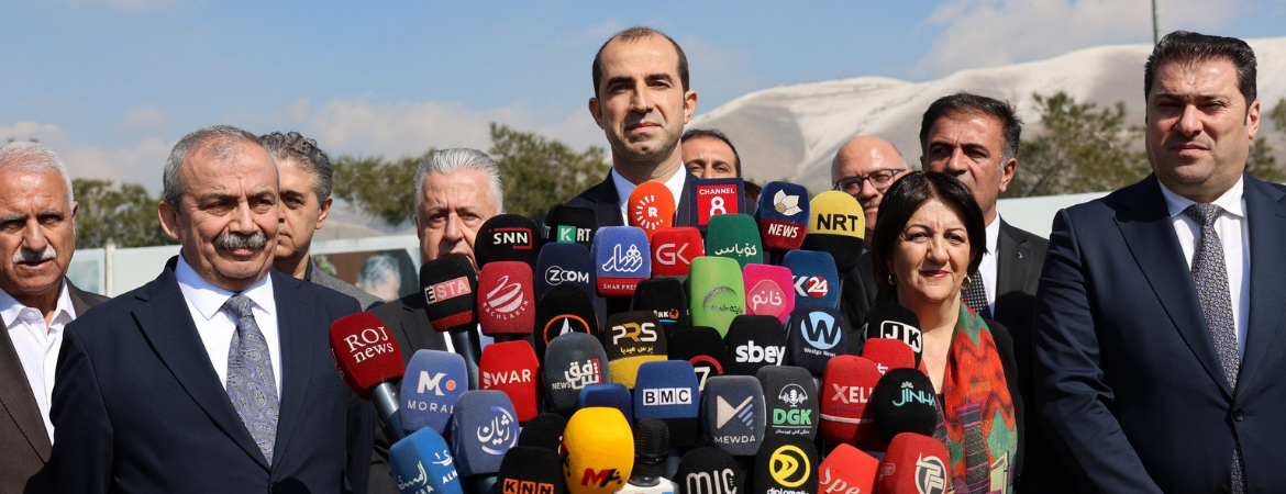 Lijneya Îmraliyê li Silêmaniyê daxuyanî da