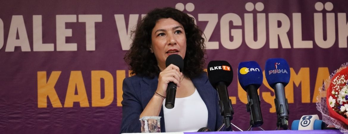 Türkoğlu: Faşizmin ilerlemesini durduracak olan biz kadınlarız