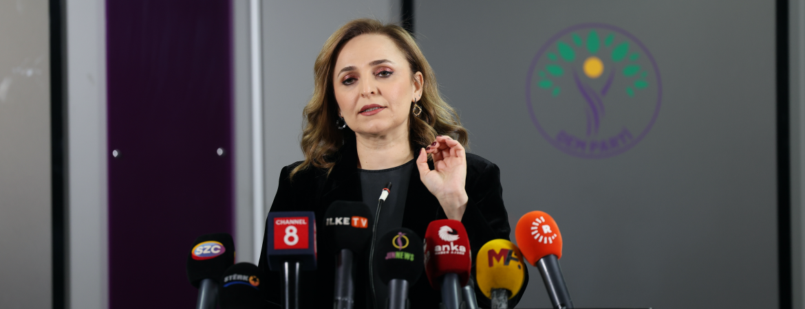 Doğan: Eş Genel Başkanımız Tuncer Bakırhan “kayyım değil demokrasi” dediği için hedef gösterilmiştir