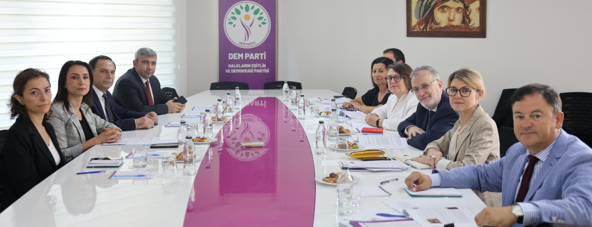 AB Yerel Yönetimler Kongresi Heyeti partimizi ziyaret etti