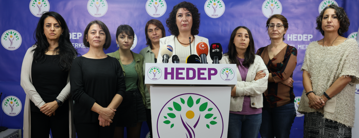 Halide Türkoğlu: Kobanî’de inşa edilen yeni yaşam modelini hayata geçirenler 3. Yol’un mümkün olduğunu göstermiştir