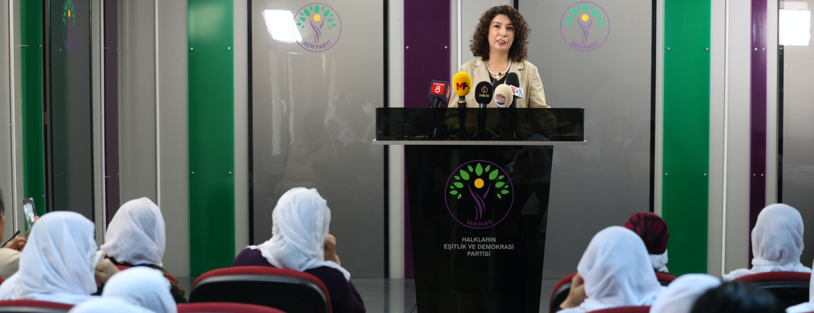 Halide Türkoğlu: İktidarın normalini Kürt halkına ve kadınlara düşmanlığından biliriz