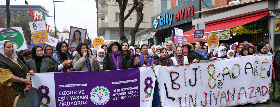 Türkoğlu: Bu 8 Mart kadınların özgür ve eşit yaşam taleplerini barışla taçlandırdığı bir 8 Mart'tır