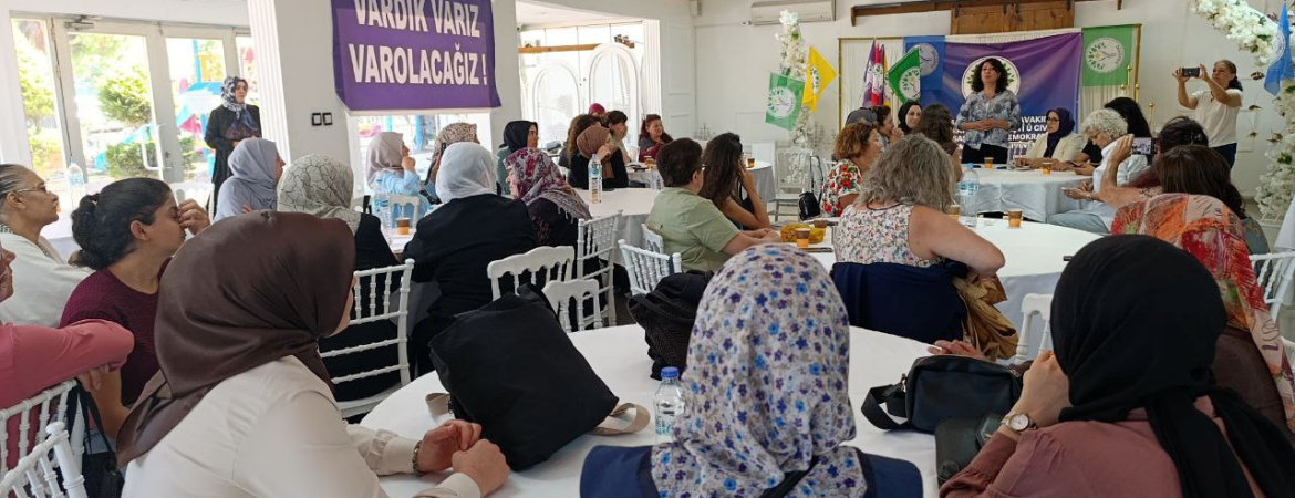 Kadın Meclisimiz Çanakkale'de kadınlarla bir araya geldi