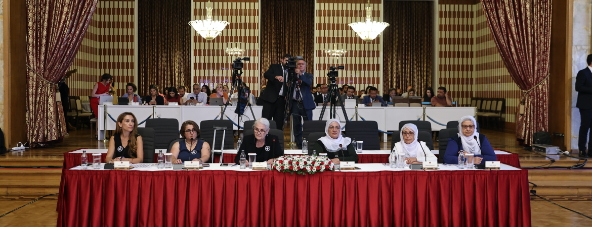 Cumartesi ve Barış Anneleri komisyon oturumuna katıldı: Çocuklarımızı değil silahları toprağa gömelim