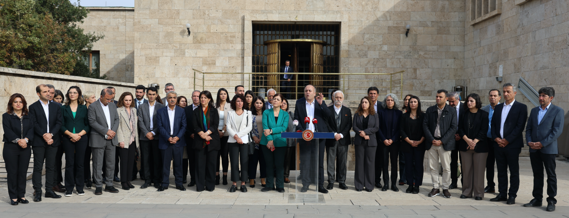 Milletvekillerimiz Kürt sorununun çözümü için Öcalan ile görüşmek üzere Adalet Bakanlığına başvurdu