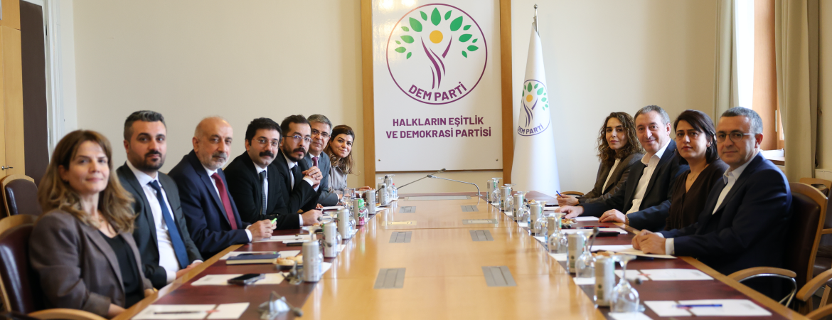 Bakırhan, Diyarbakır Kent Koruma ve Dayanışma Platformu ile görüştü