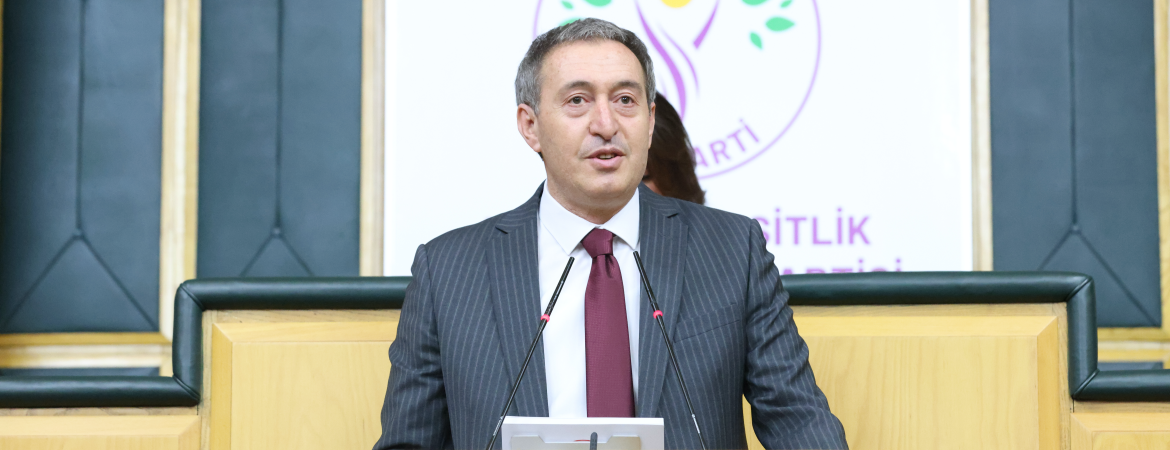 Bakırhan: DEM Parti’yi siyasi parti yerine oy deposu olarak görenler kulaklarını iyice açsın