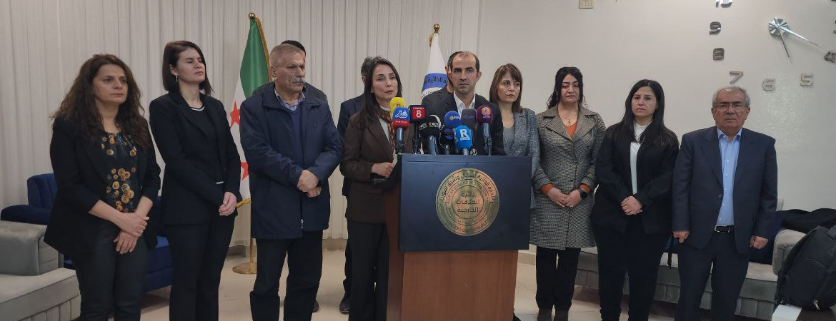 Hatimoğulları Rojava'da: Rojava halkları yalnız değildir, dayanışma içinde olacağız