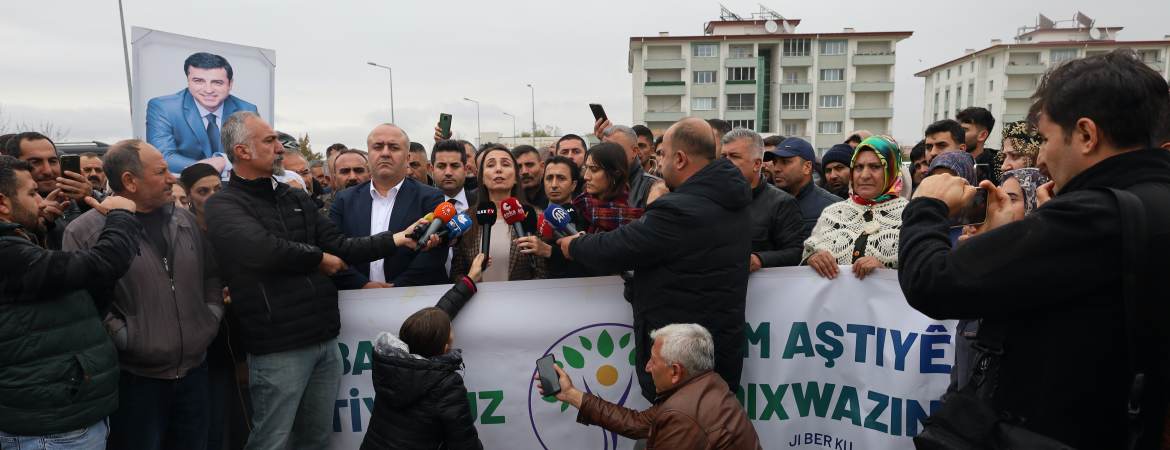 Hatimoğulları'ndan Demirtaş'a ziyaret: AİHM kararının bir an önce hayata geçmesi acildir, elzemdir
