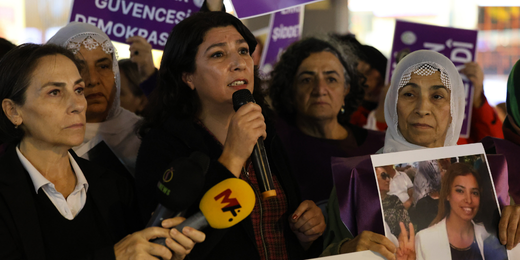 Kadın Meclisimiz 25 Kasım startını verdi: Biat etmeyeceğiz ve şiddet dolu sisteminize karşı özgür ve eşit yaşamımızı inşa edeceğiz