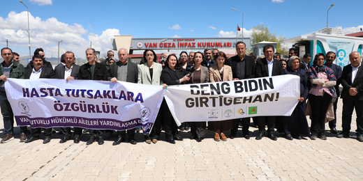 Hatimoğulları: Kayyım yasası lağvedilmeli, seçilmişler görevlerine iade edilmelidir