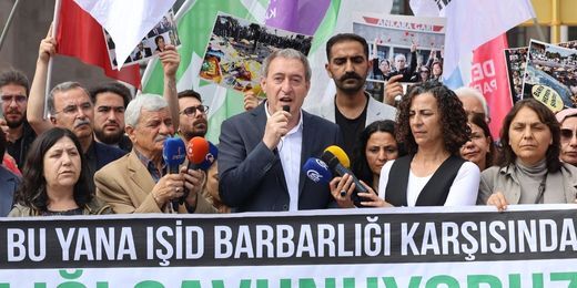 Bakırhan Gar Katliamının yapıldığı yerden seslendi: IŞİD karşıtı dayanışmayı yargılayanlar, IŞİD hücrelerini görmemeye devam ediyorlar