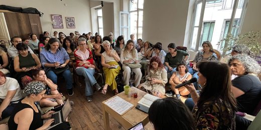 İmralı Heyeti Üyesi Pervin Buldan, Barışa İhtiyacım Var Kadın İnisiyatifi ile bir araya geldi