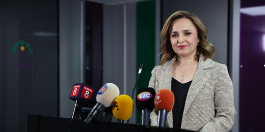 Dogan: Em dev ji doza zimanê xwe bernadin