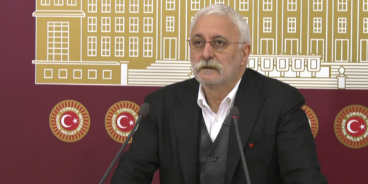 Oluç: Vekillere ve grubumuza hakaret eden ​​kişi Meclis Başkanvekilliği görevinden alınmalı