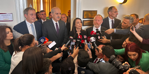 Yeni anayasa için TBMM Başkanı Meclis Grubumuzu ziyaret etti: Yol temizliğine ihtiyaç var