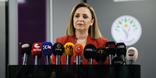 Ayşegül Doğan: Komisyonun ismine de çalışma yöntemine de komisyon üyeleri konsensüsle karar vermeli