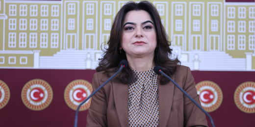 Koçyiğit: Meclis Komisyonu barışın ve demokratik toplumun kurucu adımını atma imkanına sahip