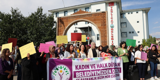 Halide Türkoğlu: Halk bu belediyeye baktığında Mehmet Ali Budak’ın yüzsüzlüğünü görüyor