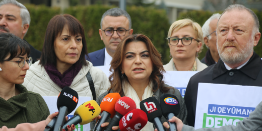 Kayyım darbesine karşı İçişleri Bakanlığının önündeydik: Şimdi hukuka, demokrasiye ve barışa sahip çıkma zamanıdır