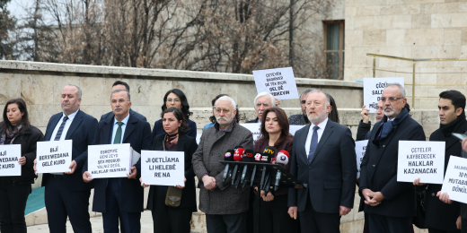 Meclis Grubumuz: Suriye'de yeni kurulacak sistemin içerisinde Kürt'ün hakkı olmasın diye taş döşüyorlar