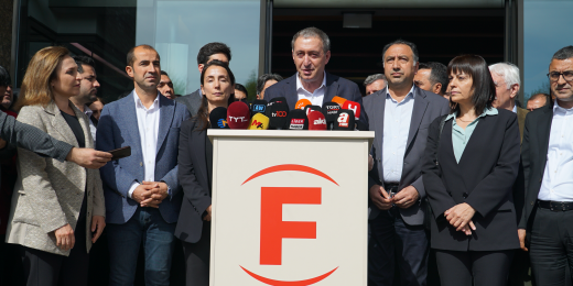 Bakırhan: Sırrı Süreyya’nın sağlığına kavuşacağını umuyor ve bekliyoruz