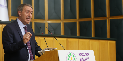 Bakırhan: Kürt sorununu Ankara’da çözmeyip sınır dışına taşımak kendi çözümünü de kaçırmak olur