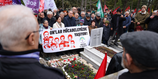 Bakırhan, Kızıldere’de katledilen Mahir Çayan ve arkadaşları için yapılan anmaya katıldı