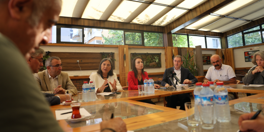 Bakırhan ve Hatimoğulları, Alevi kurumlarının temsilcileriyle bir araya geldi