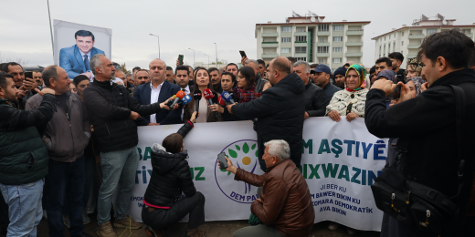 Hatimoğulları'ndan Demirtaş'a ziyaret: AİHM kararının bir an önce hayata geçmesi acildir, elzemdir